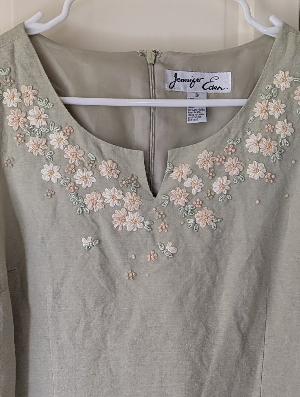 90s cottagecore Jennifer Eden vintage light sage green floral embroidered blouse